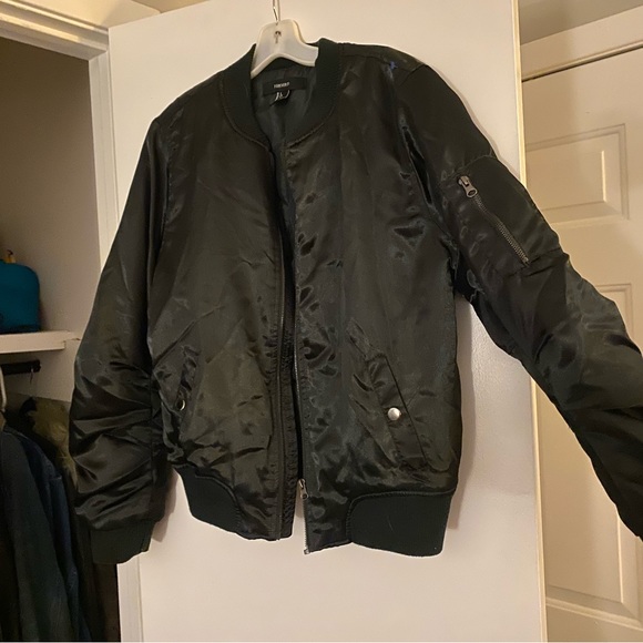 Forever 21 bomber jacket - Picture 2 of 2